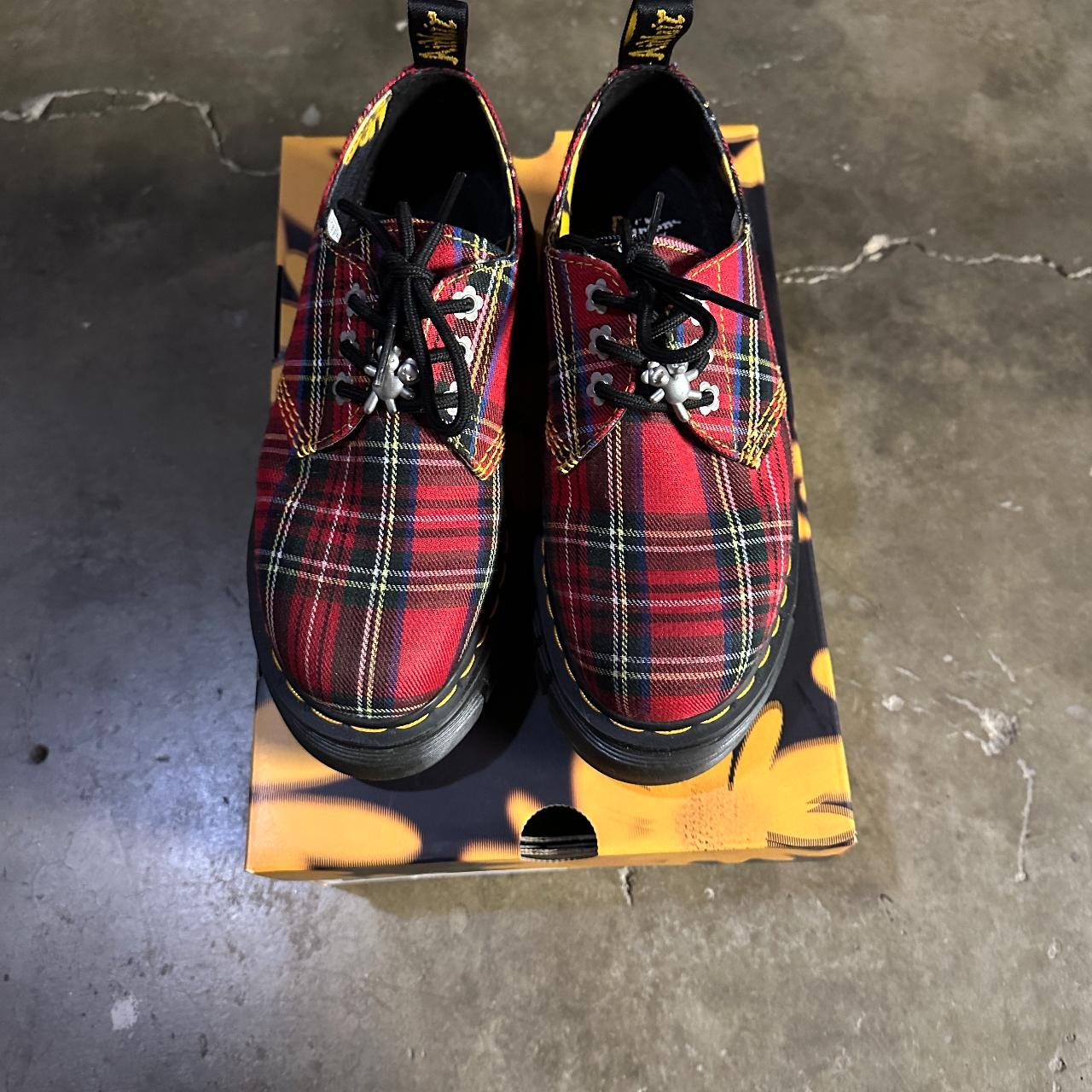 Heaven plaid doc martens , PLEASE use depop payments...