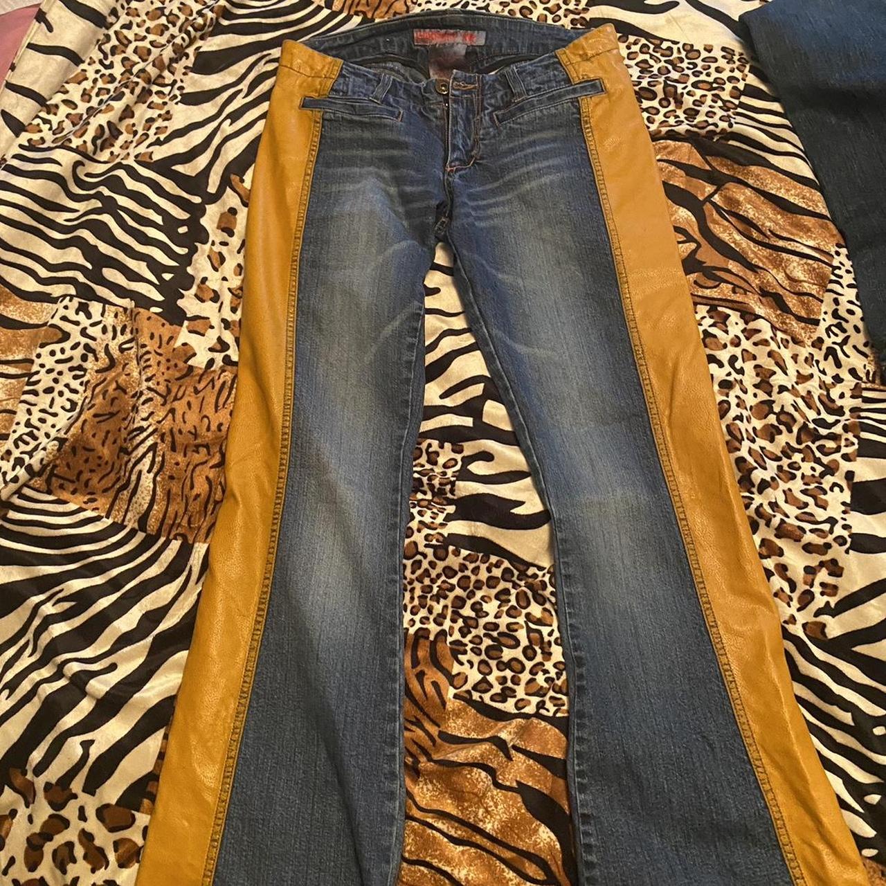 vintage parasuco jeans        
        <figure class=