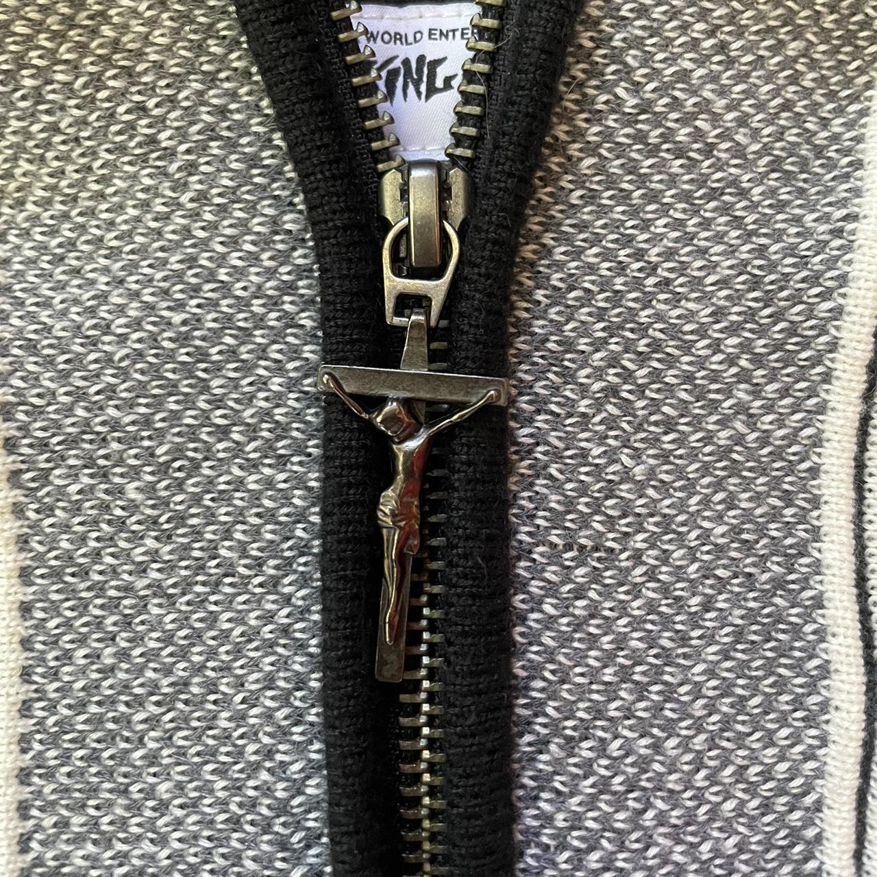 FUCKING AWESOME JESUS ON THE CROSS QUARTER KNIT NEW | Depop FUCKING AWESOME JESUS ON THE CROSS QUARTER KNIT NEW | Depop