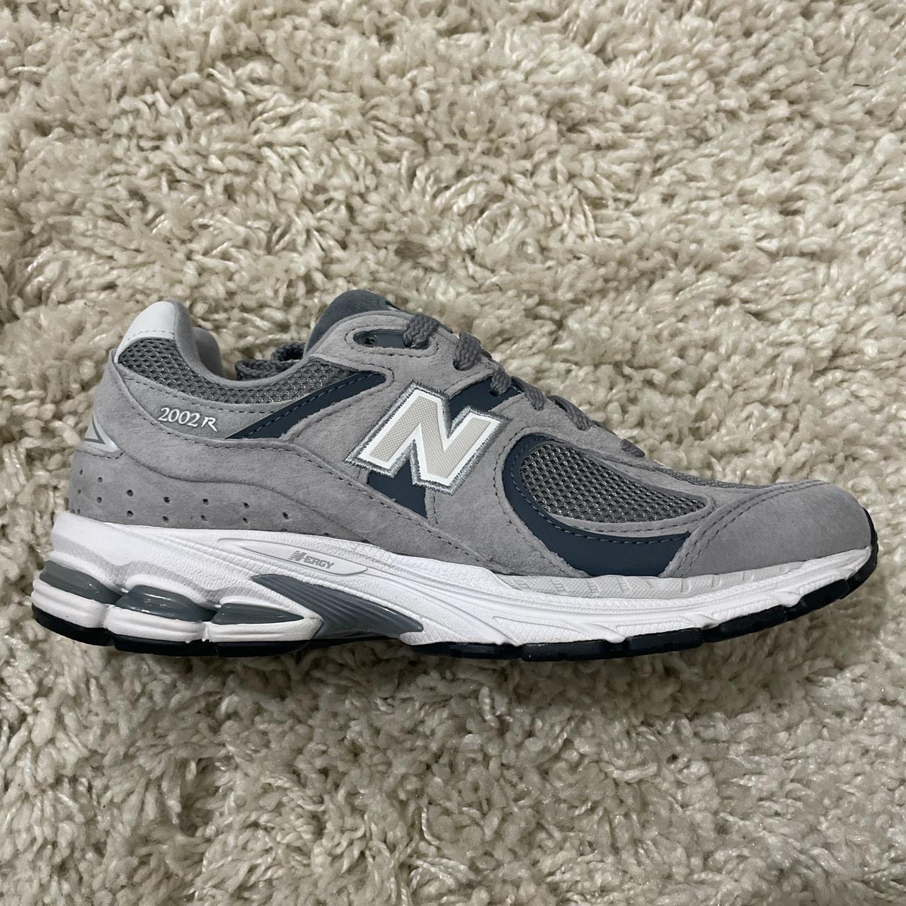 New Balance 2002 trainers in grey multi Size 5 /... - Depop