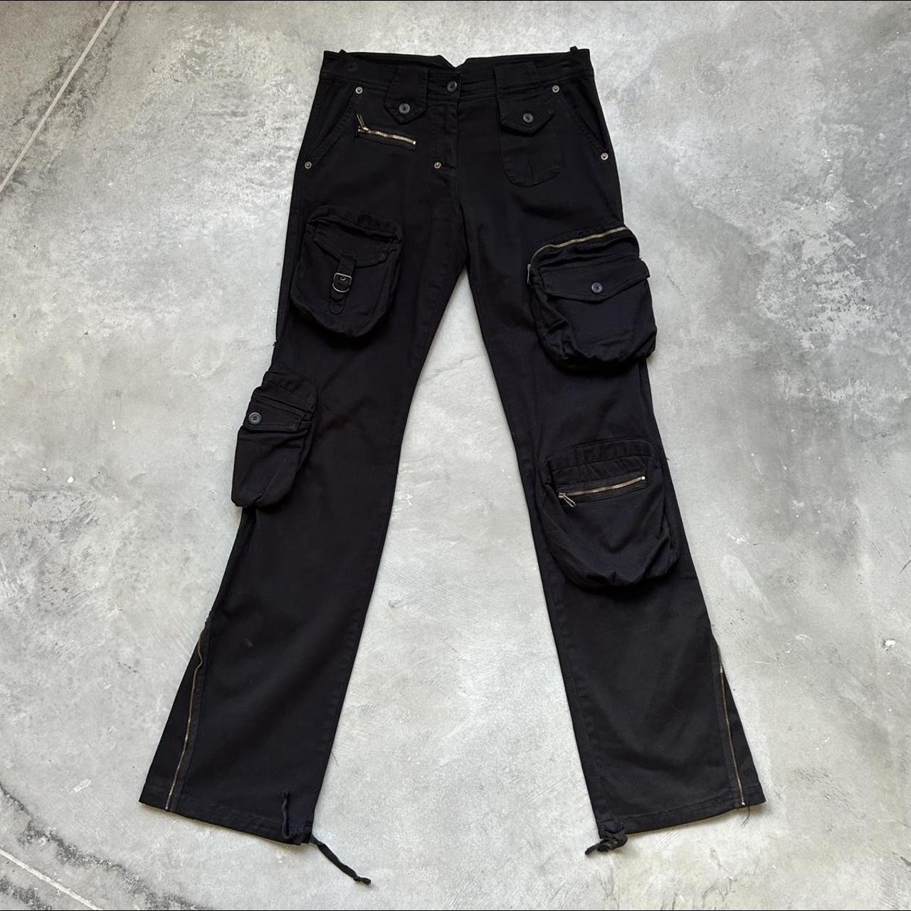 vintage y2k black flare pants! zip in the back, - Depop