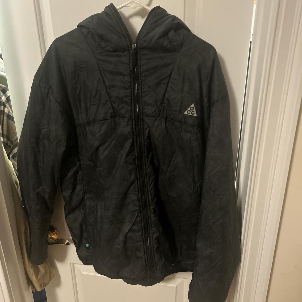 Nike acg-puffer - Depop
