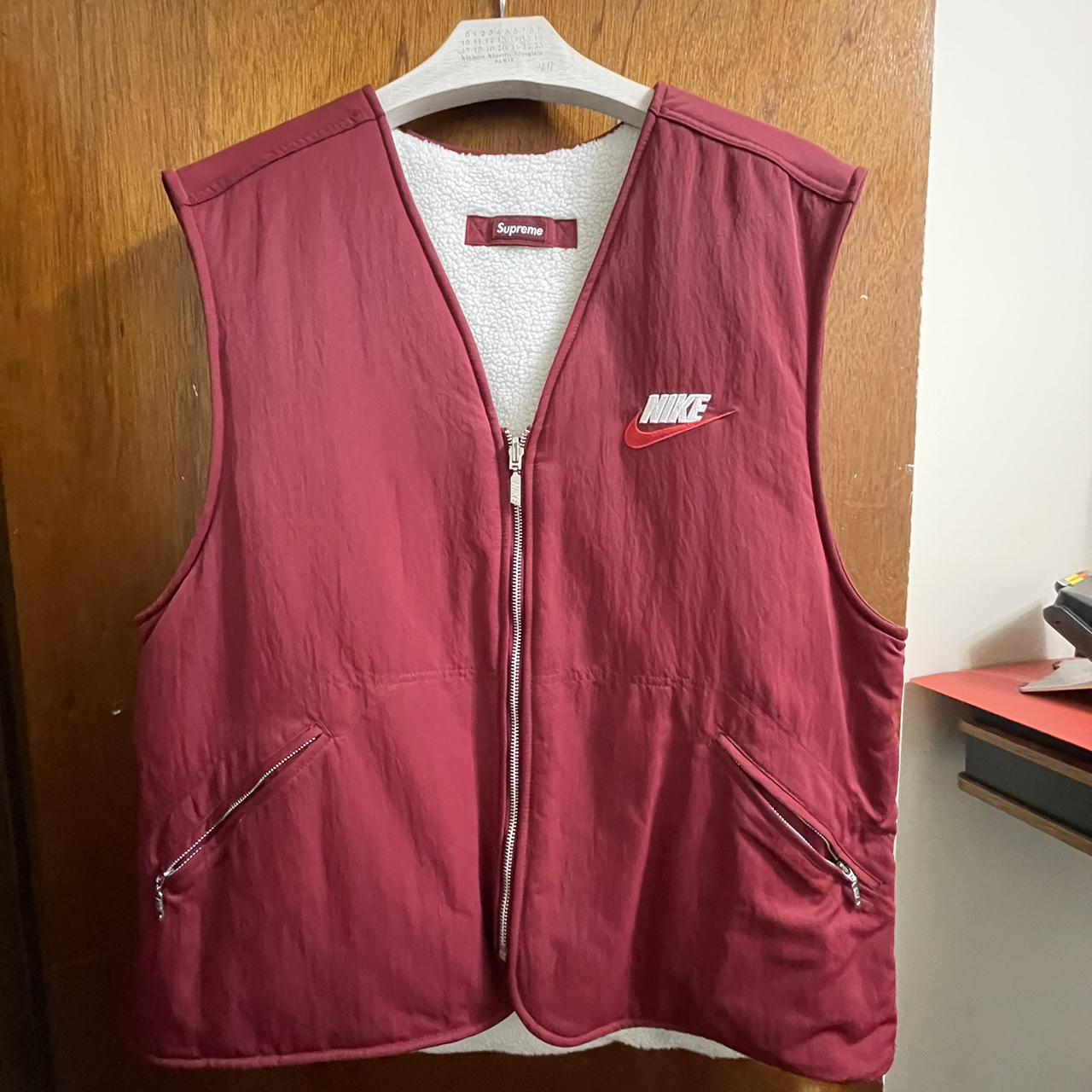 Supreme Nike Reversible Nylon Sherpa Vest, Color:...