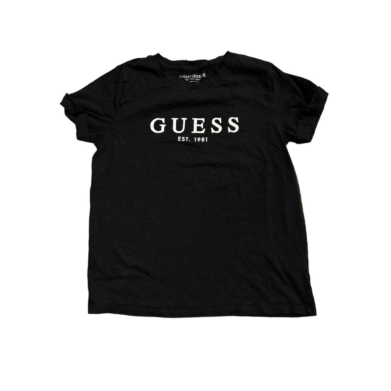 black guess tee