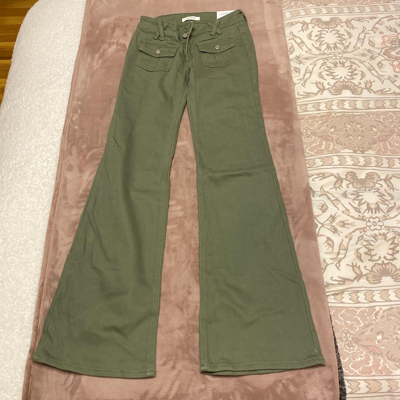 PacSun Green Low Rise Wide Leg Cargo Pants