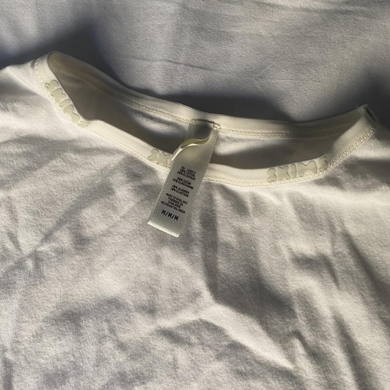 white skims cropped logo tee size medium - Depop