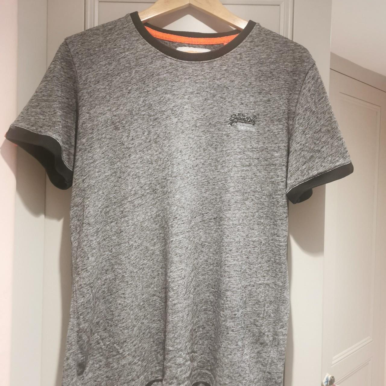 Superdry Mens Grey Marl T-shirt Great condition Size... - Depop