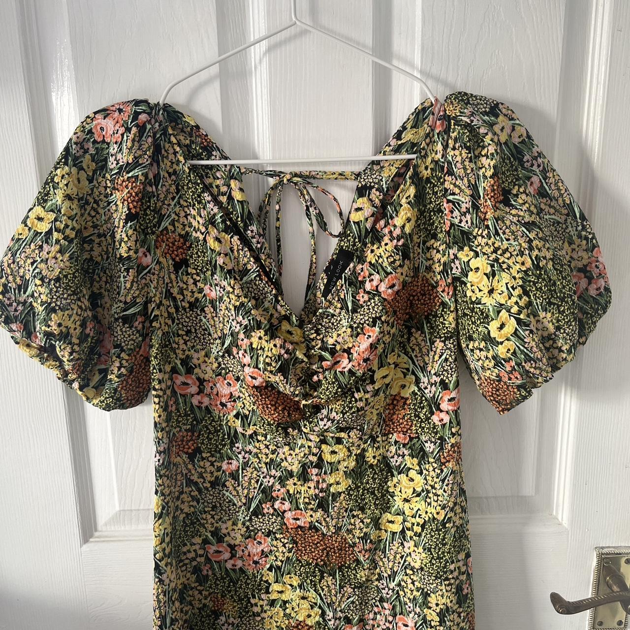 Gorgeous floral dress from New Look. Very elegant.... - Depop