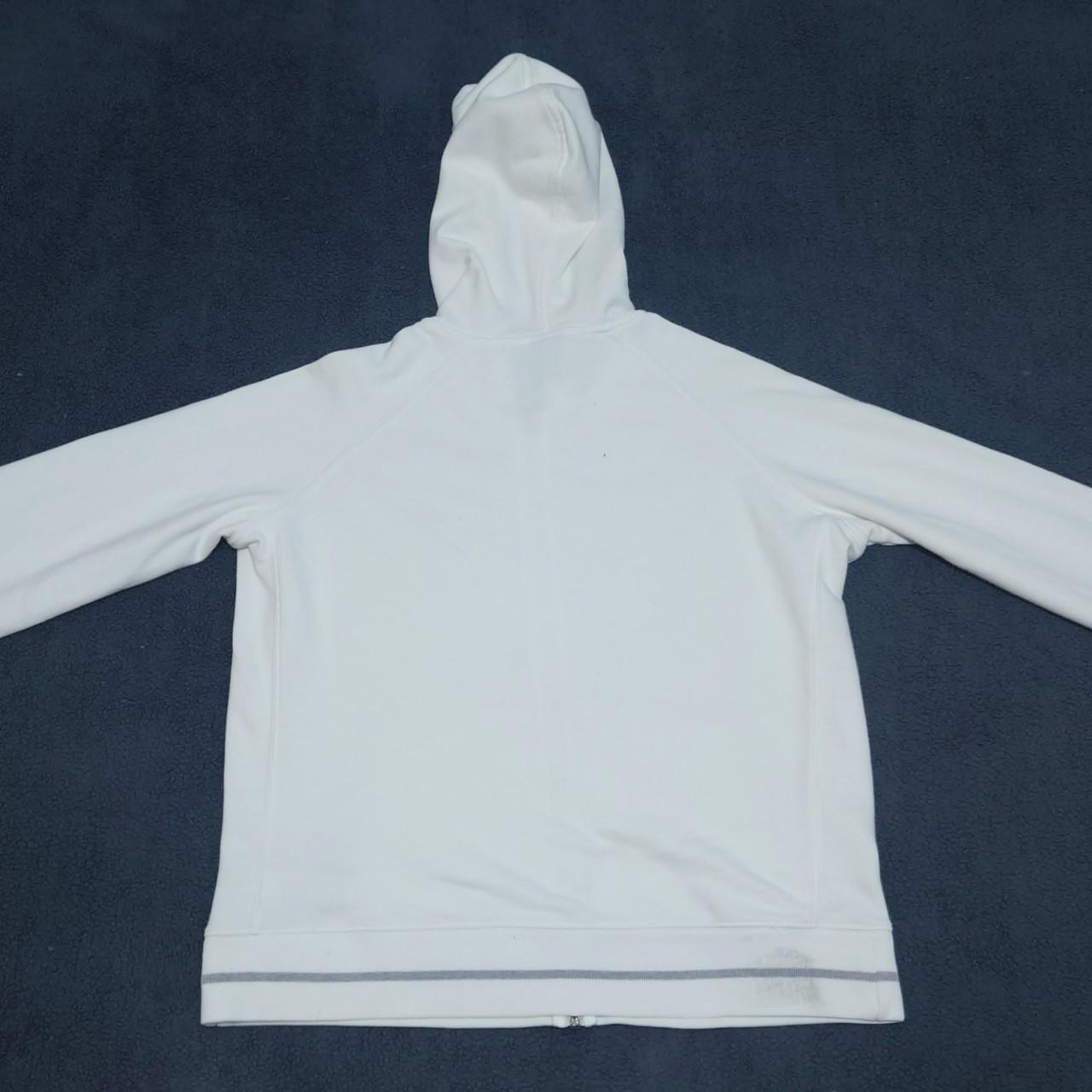 Nike Women's White Hoodie | Depop