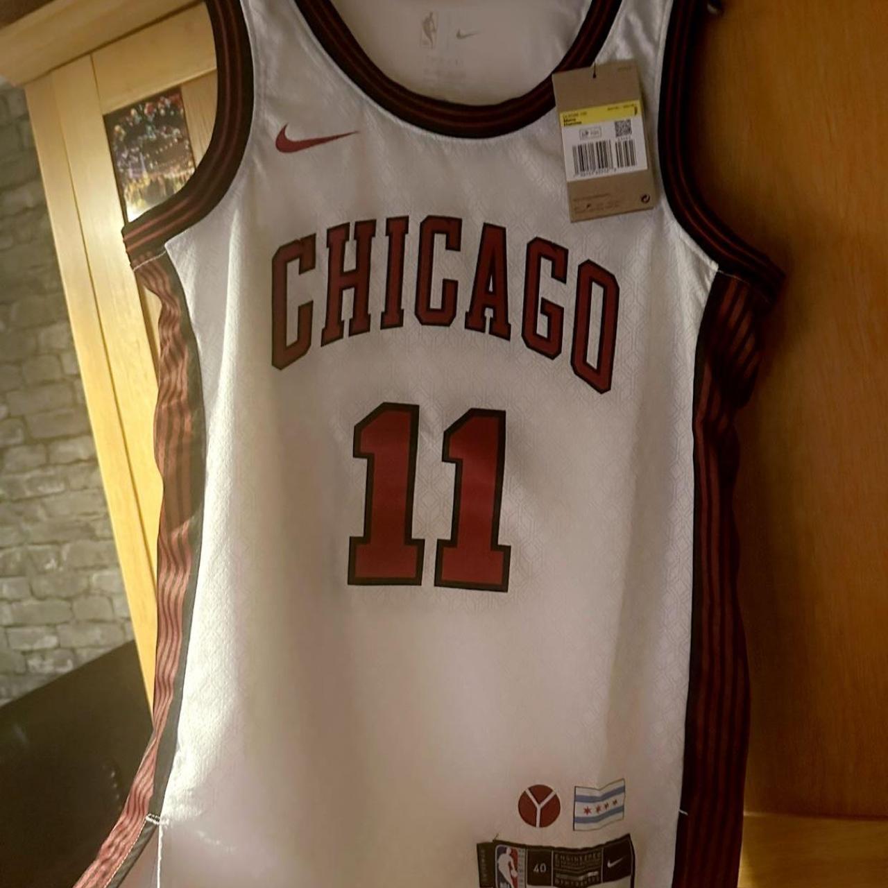 Nike Men’s Chicago Basketball Jersey NBA Offical... - Depop