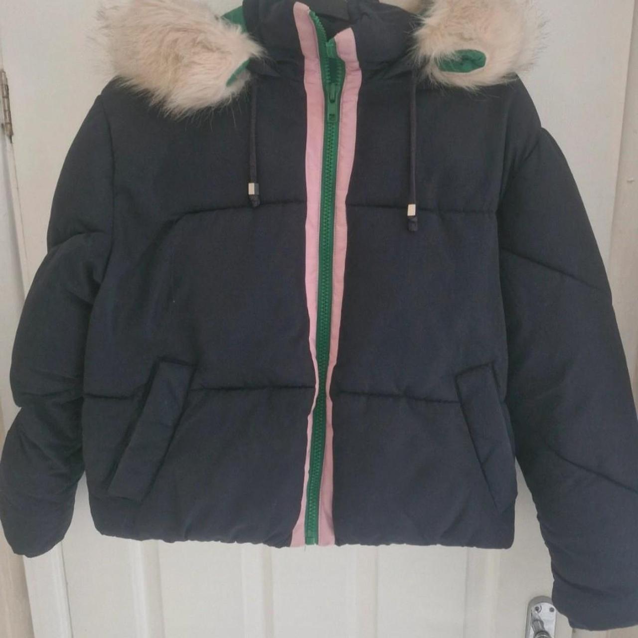 item listed by kayleyausten7