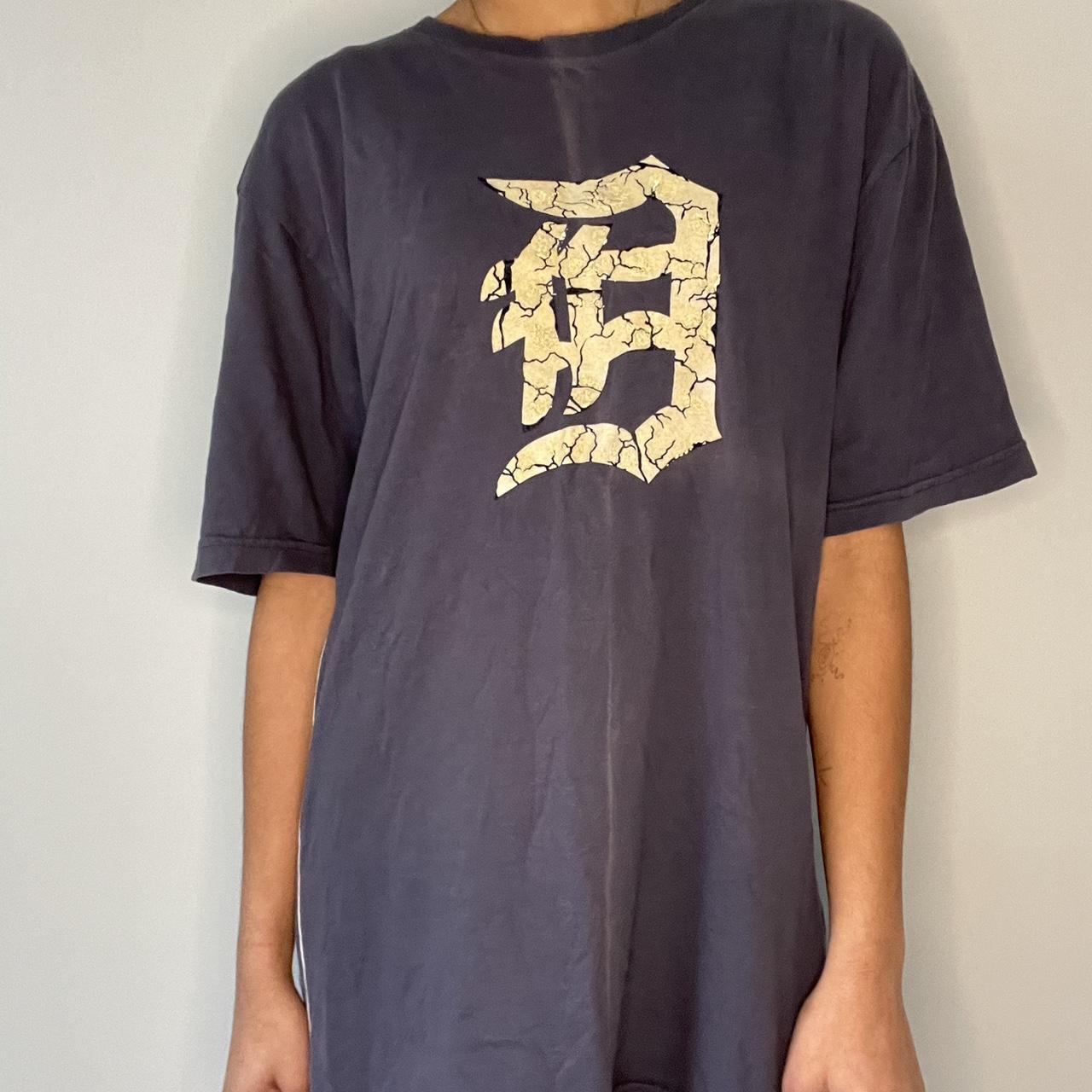 Detroit Tigers Oversized Logo Navy Tee