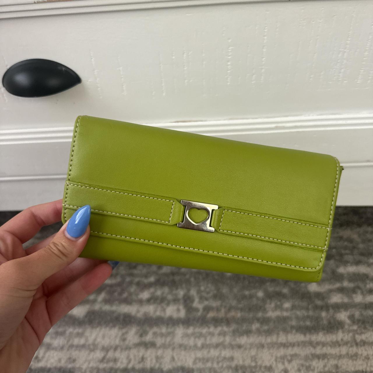 item listed by avagrey22