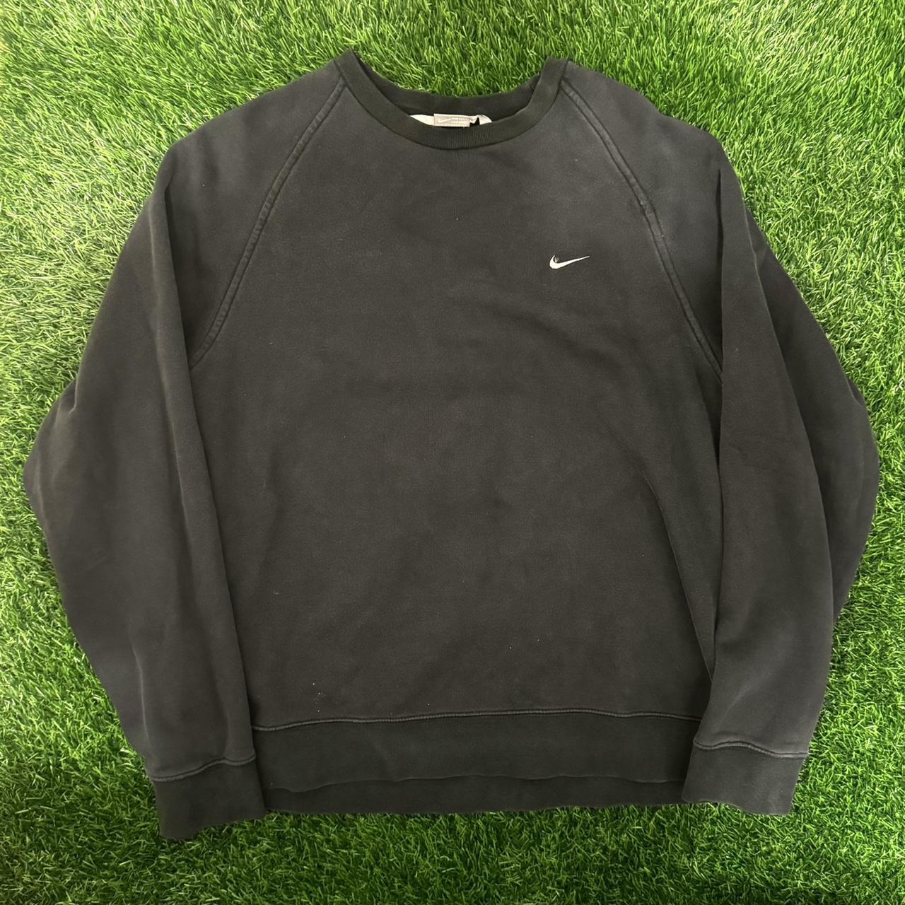 Nike vintage sweatshirt online depop