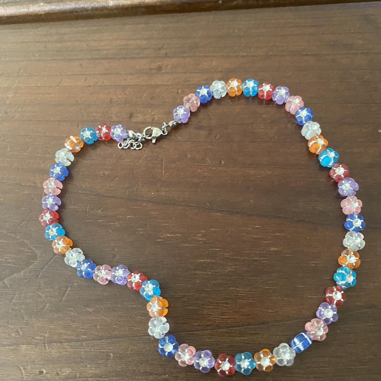 brandy melville flower bead necklace super cute Depop