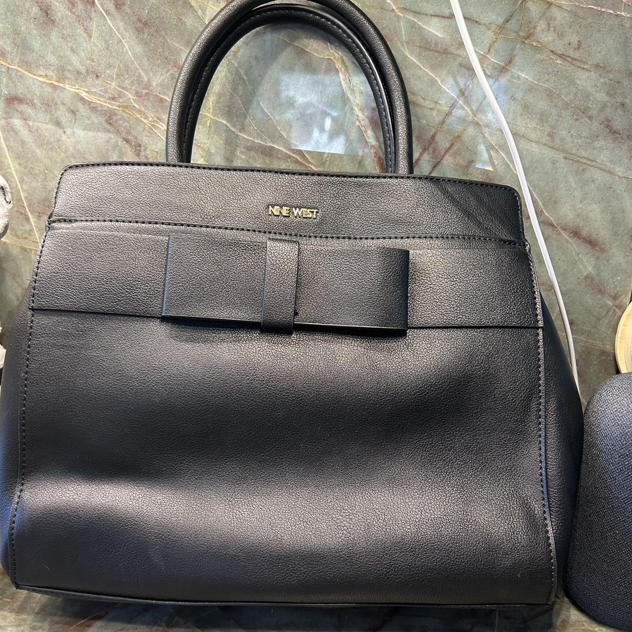 Nine popular West black purse