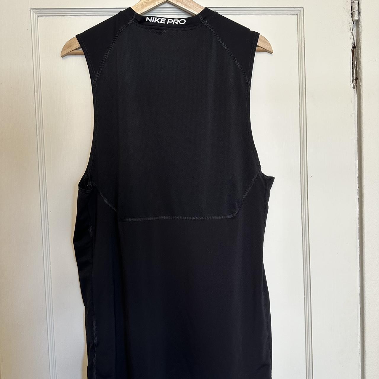 nike pro training victory essential tank in black