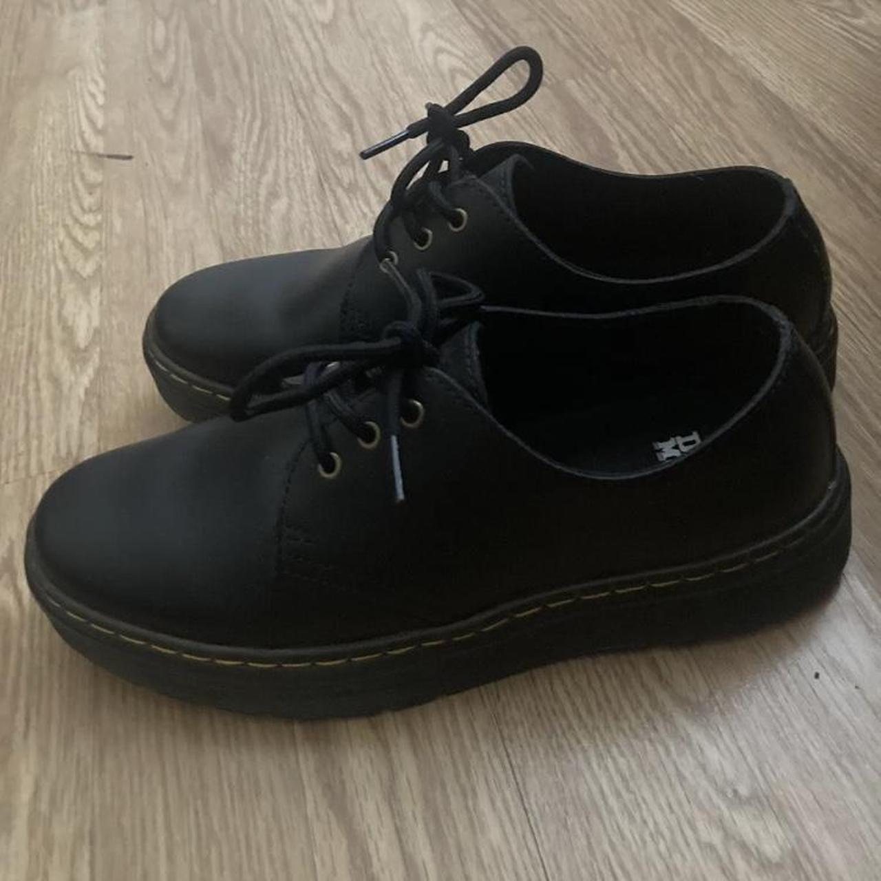 Dr martens 2025 carpathian black