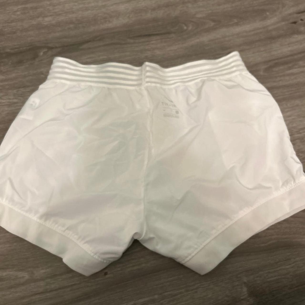 Nike athletic shorts A bit see through Perfect... - Depop