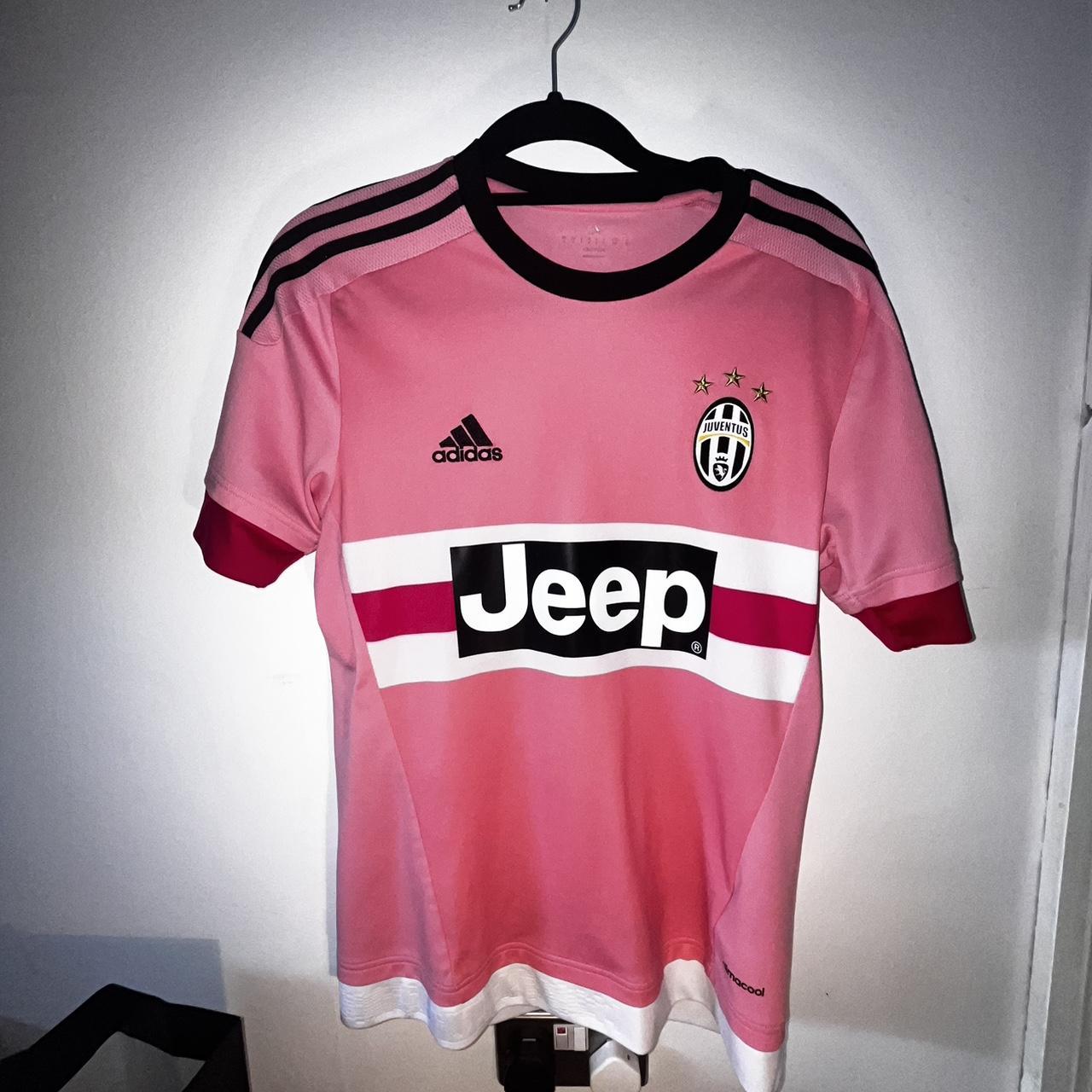 Pink Juventus drake kit Mint condition not a signal... Depop