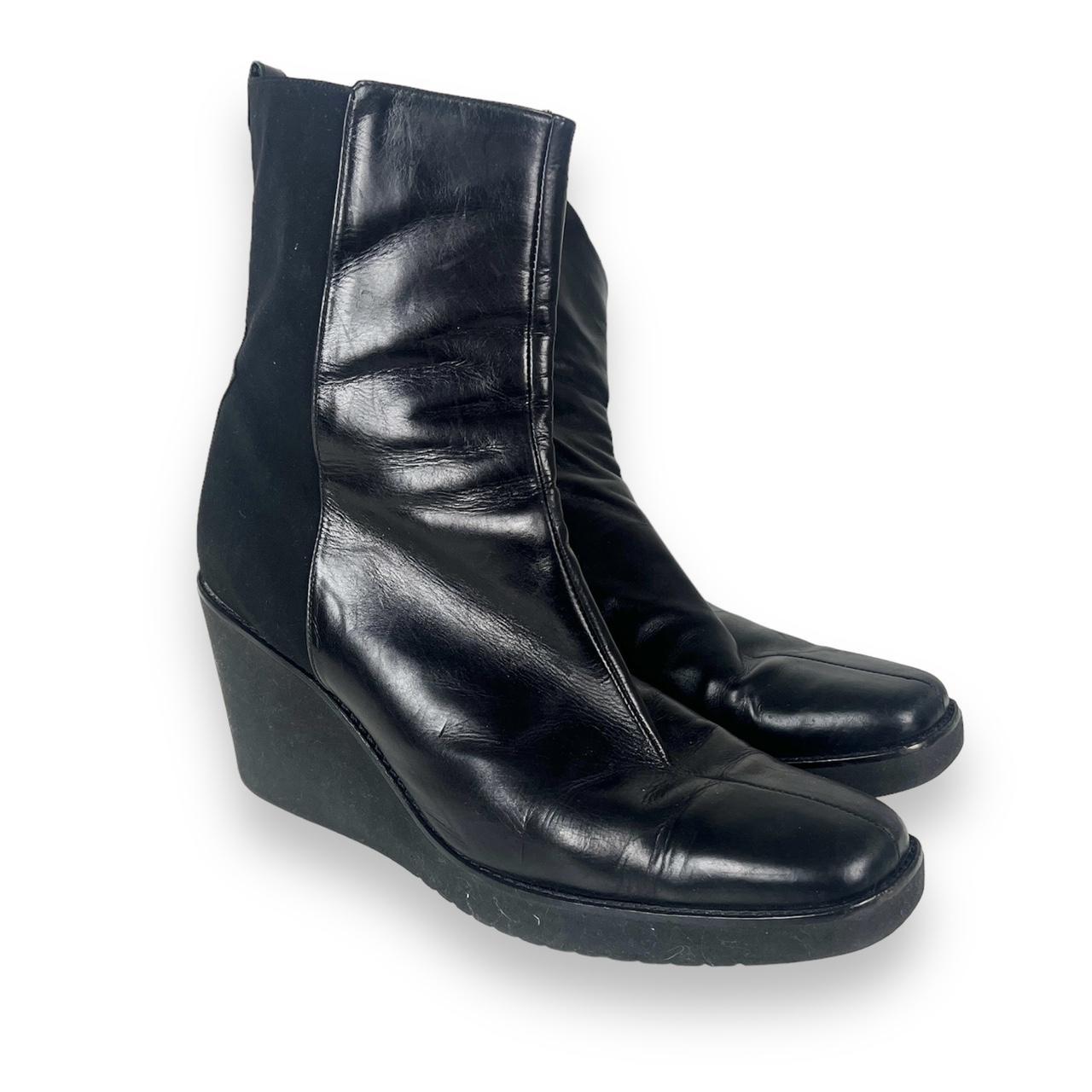 Donald pliner wedge clearance boots