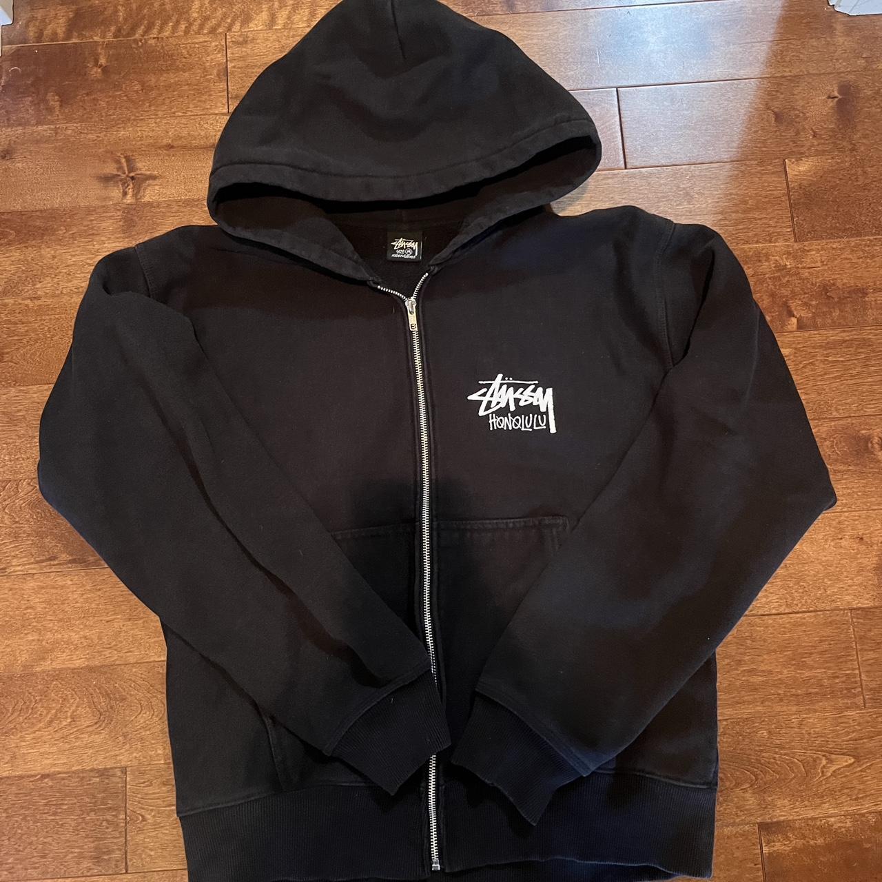 Stussy Hawaii offers Black Sweatshirt