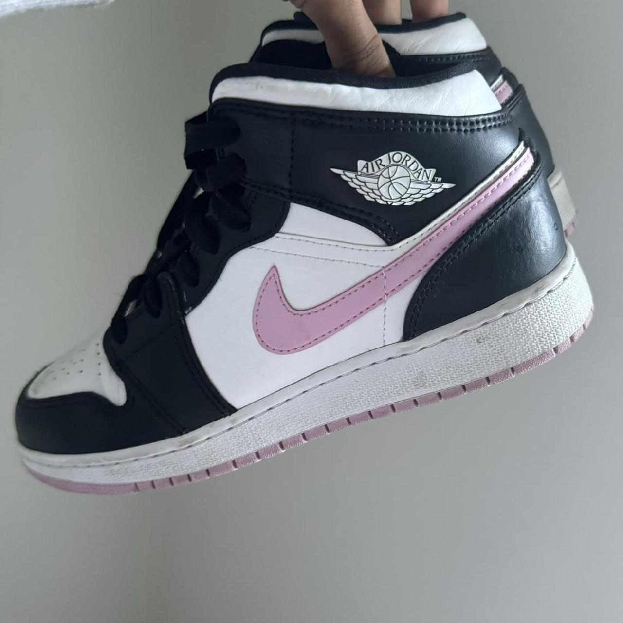 aj 1 mid arctic pink