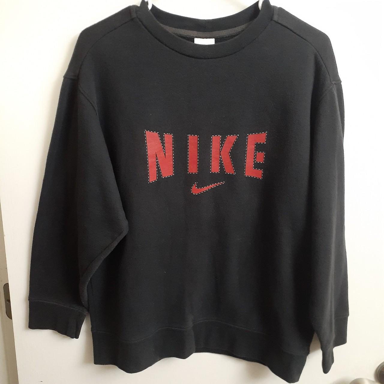womens black nike crewneck sweatshirt