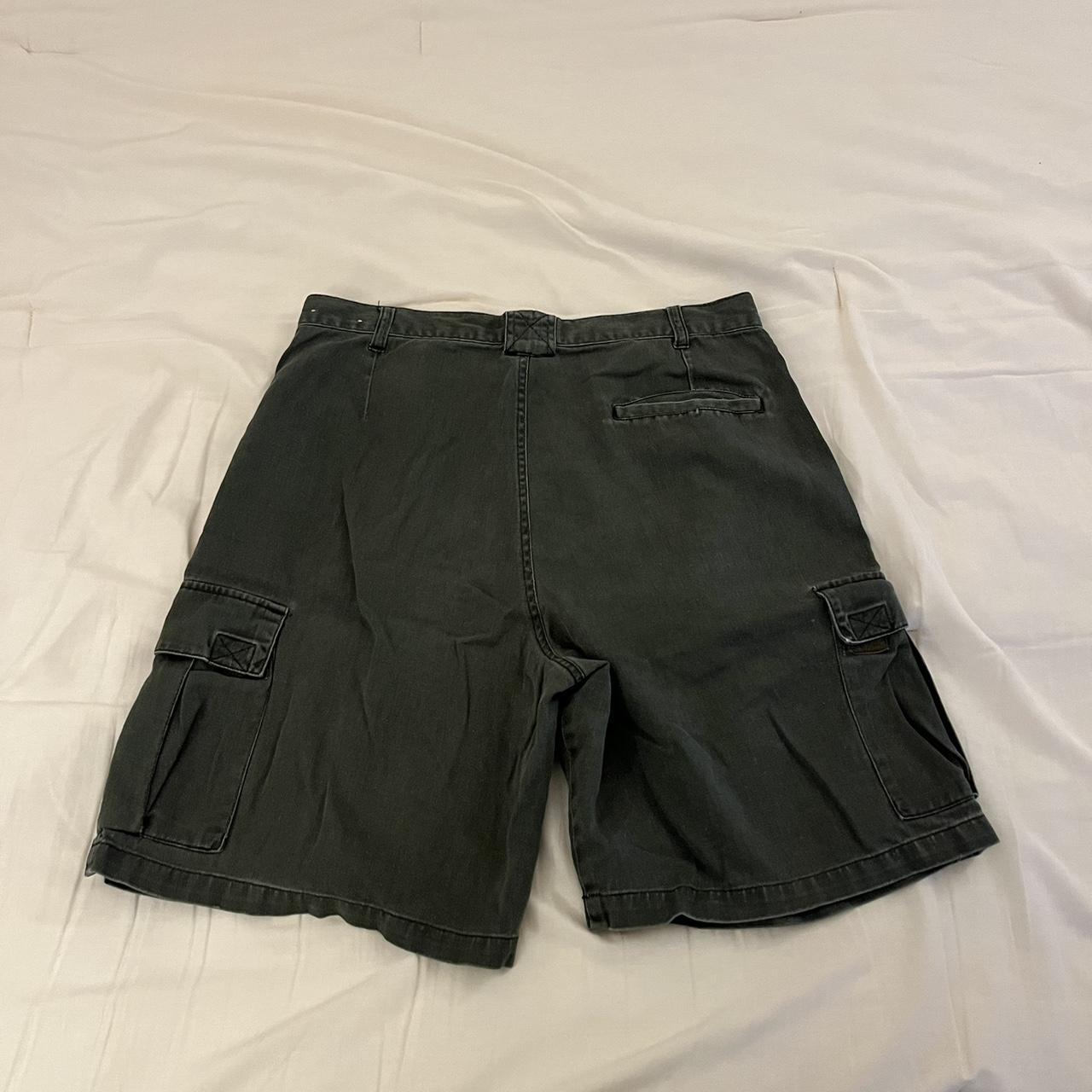Vintage faded glory cargo shorts , Preowned comes in