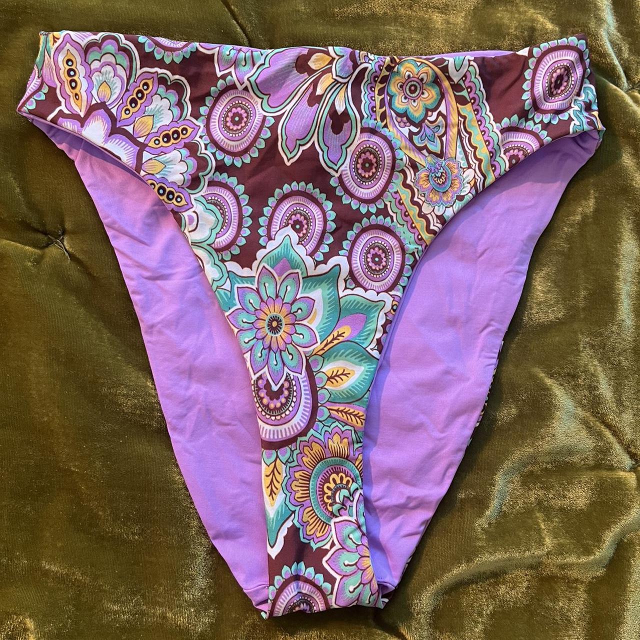 High waisted, high cut bikini bottoms 🔮 Depop