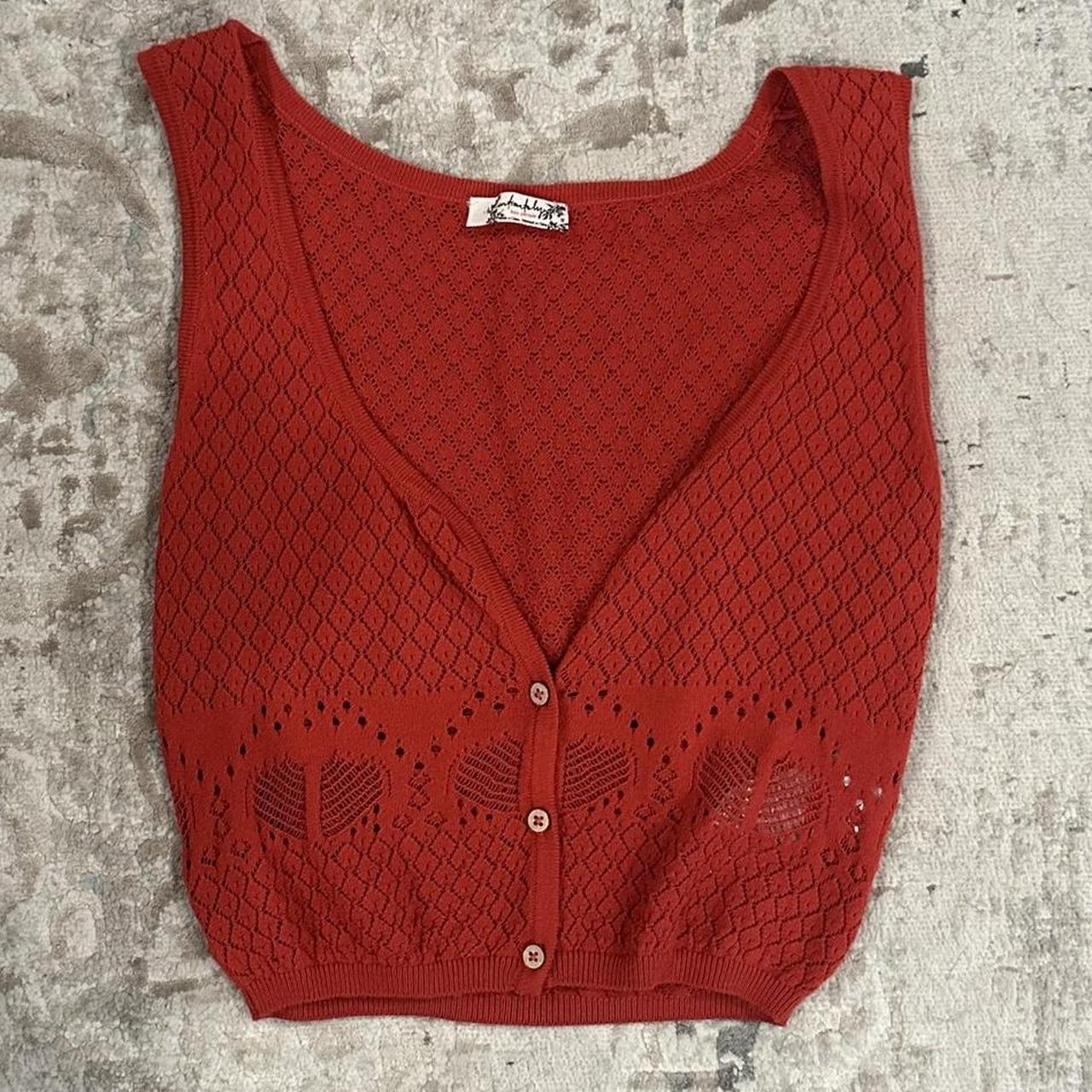 item listed by akvntg
