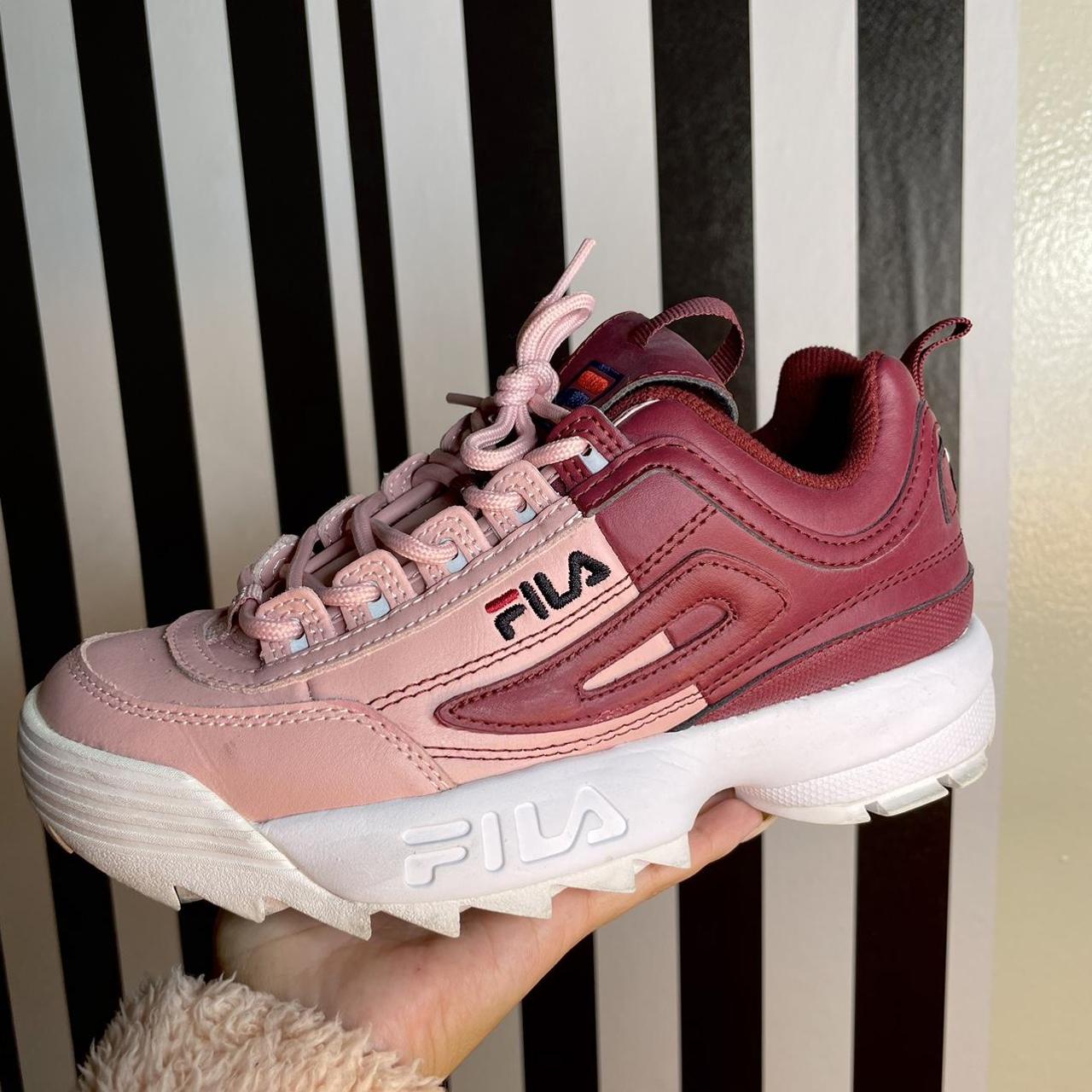 Fila cheap burgundy trainers