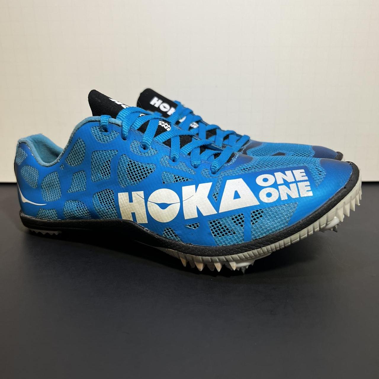 hoka one one rocket md