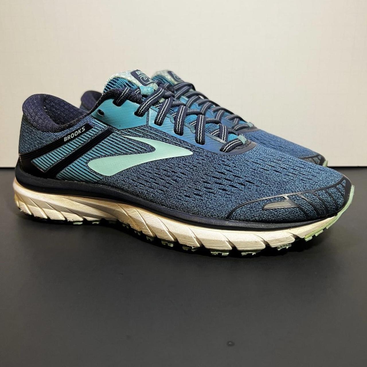 brooks adrenaline gts 18 womens size 9.5