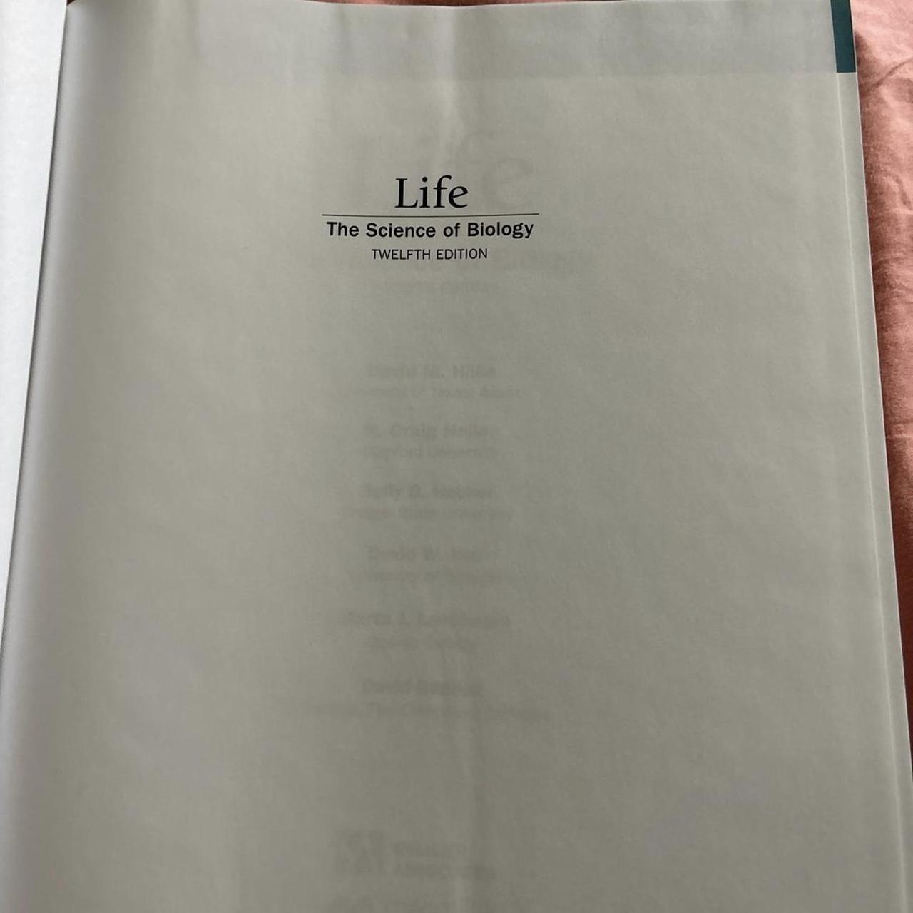 life, the science of Biology Textbook 12th edition | Depop
