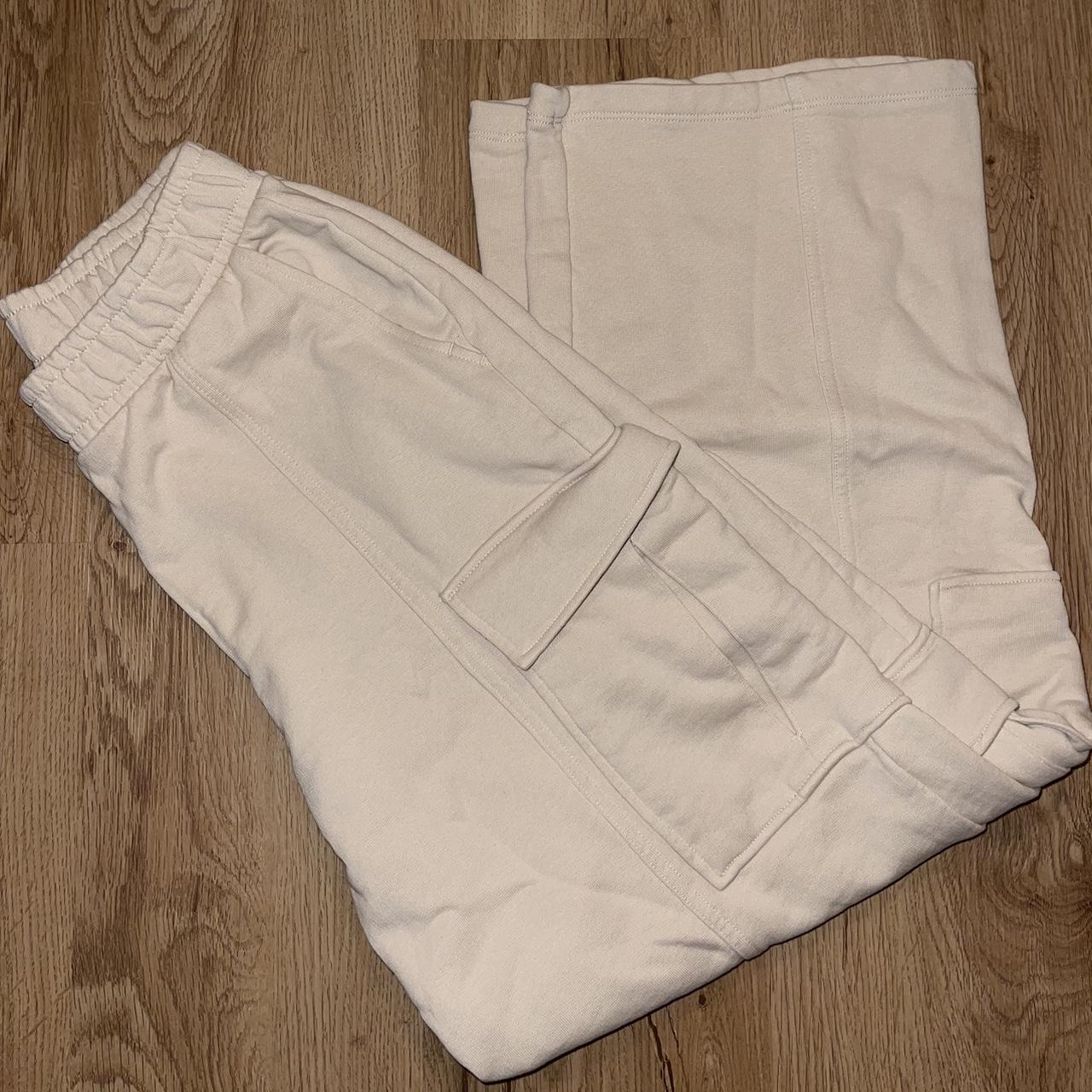 Zara Women's Cream Joggerstracksuits Depop