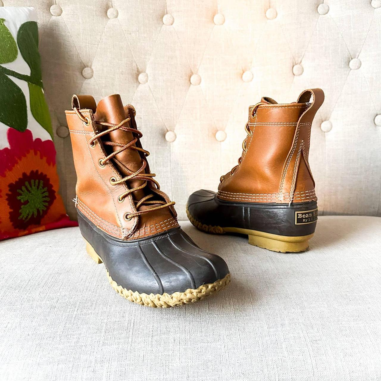 Green hot sale bean boots