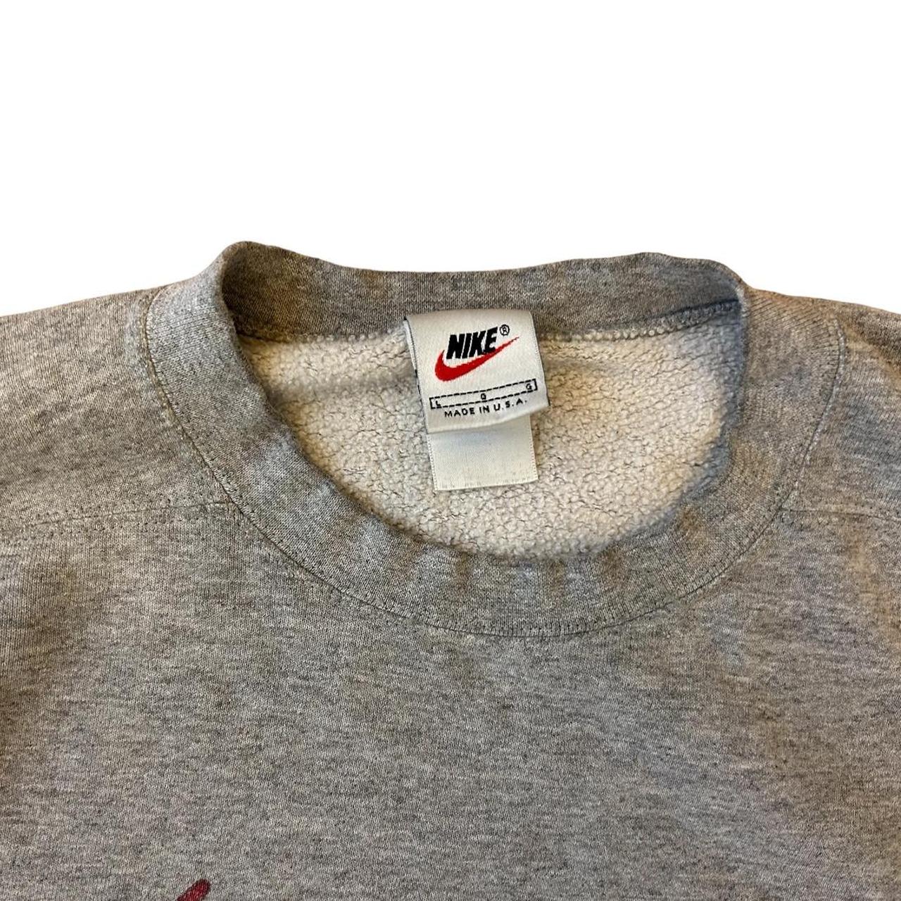 90's Vintage Braves Nike Center Swoosh Shirt Tagged - Depop