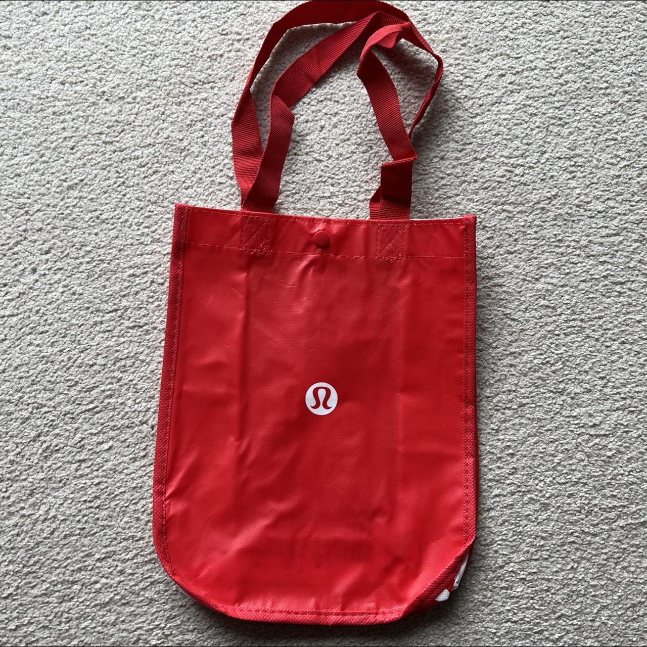 Lululemon reusable small shopping bag