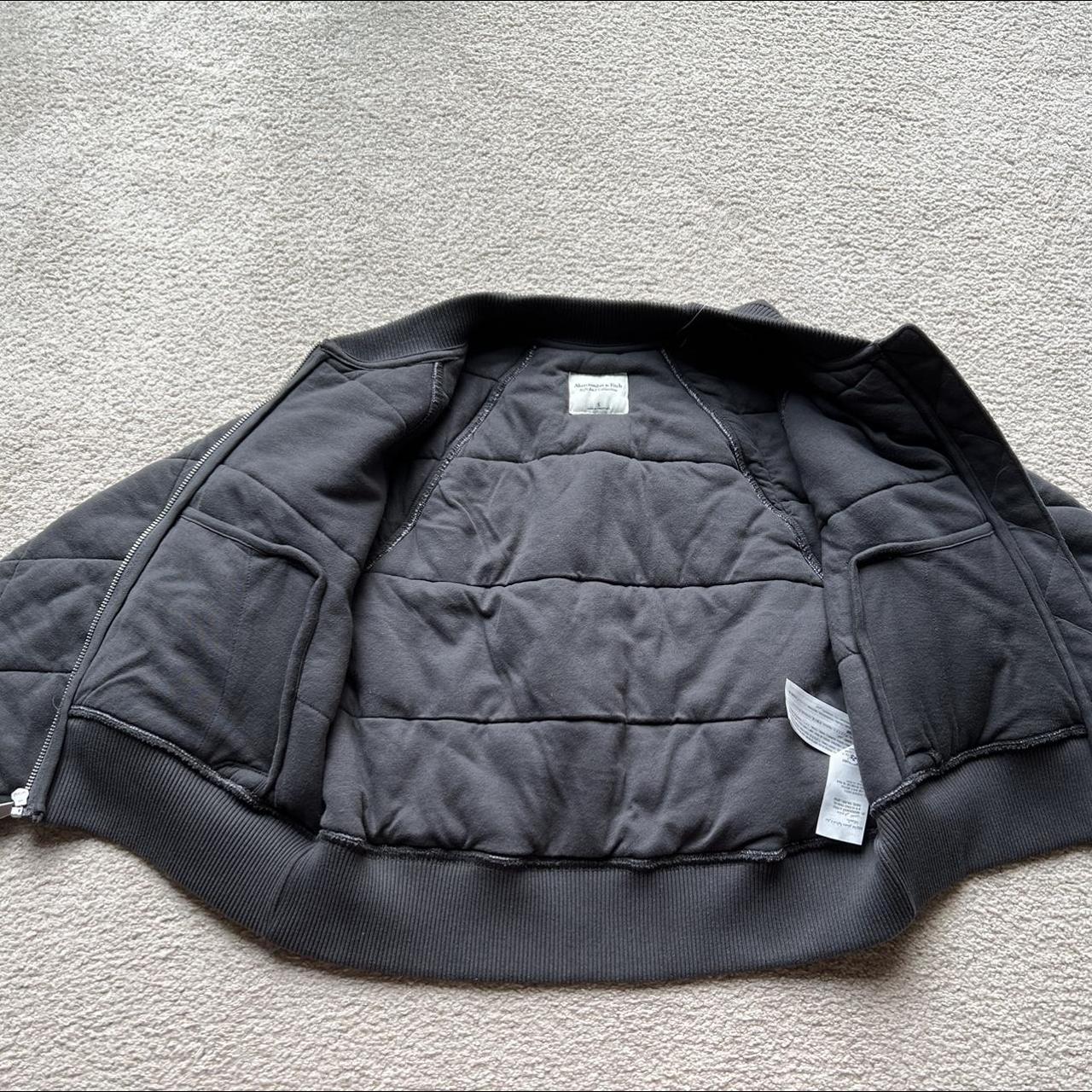 Abercrombie Fitch Womens Grey Quilted Bomber