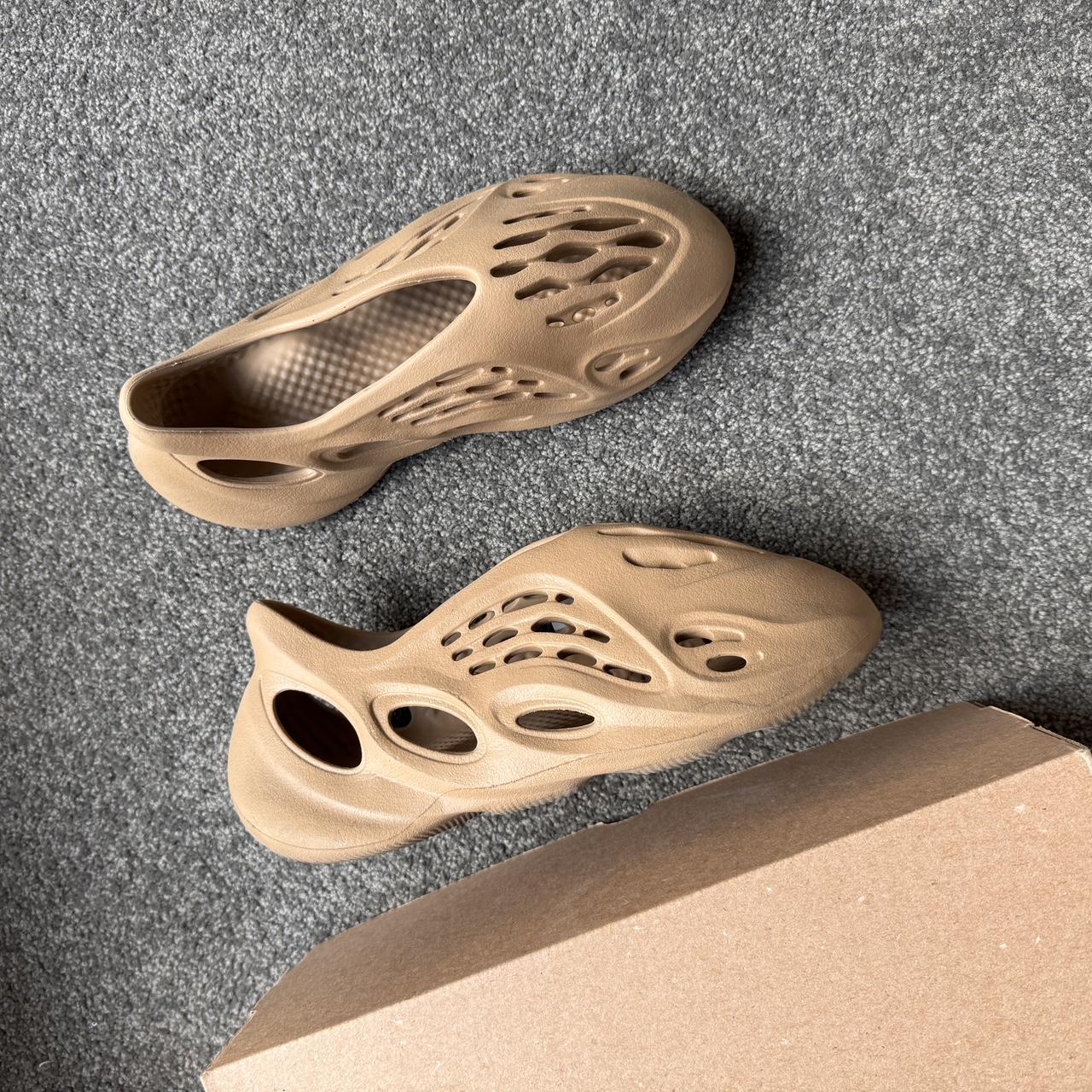 adidas yeezy foam slides
