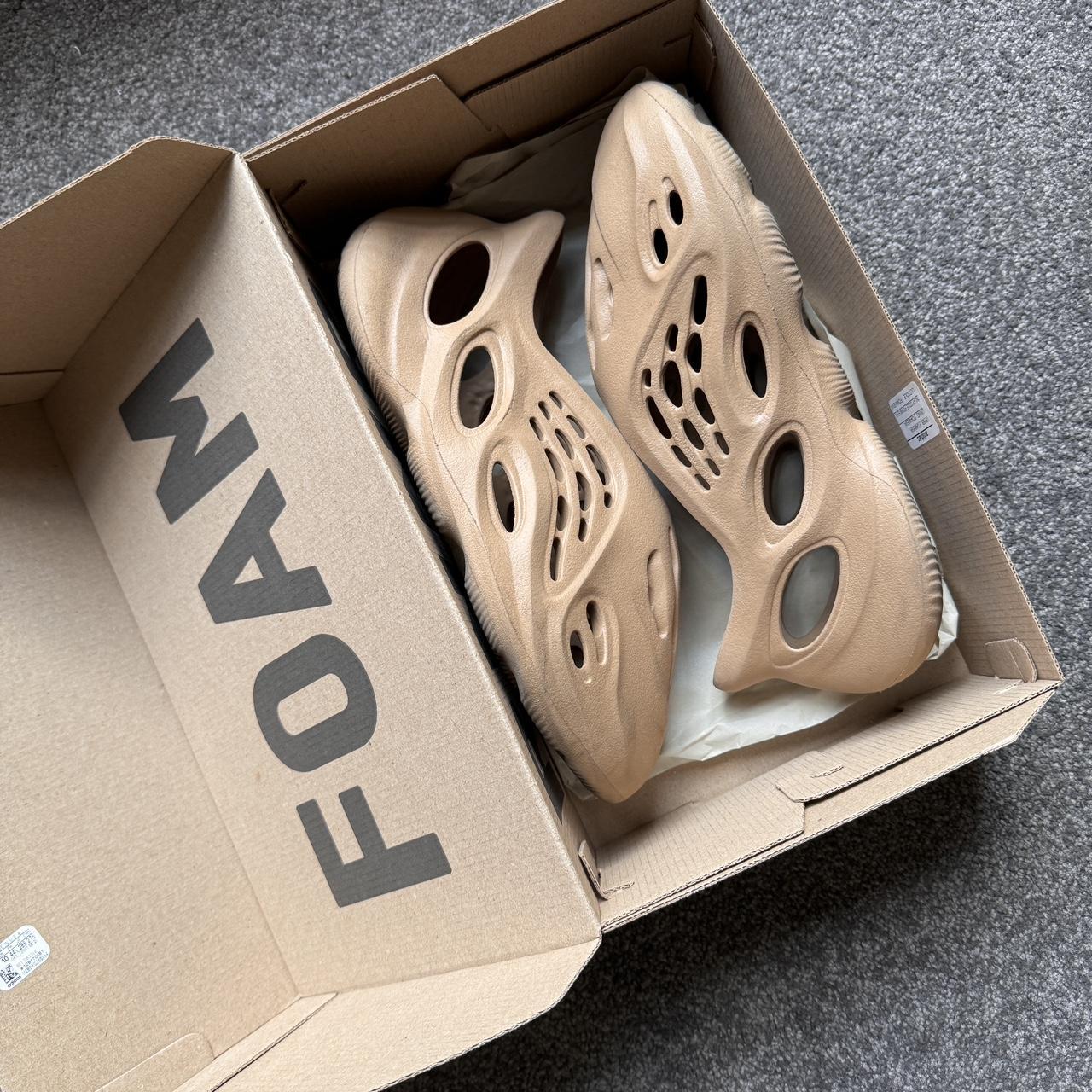 adidas yeezy foam slides