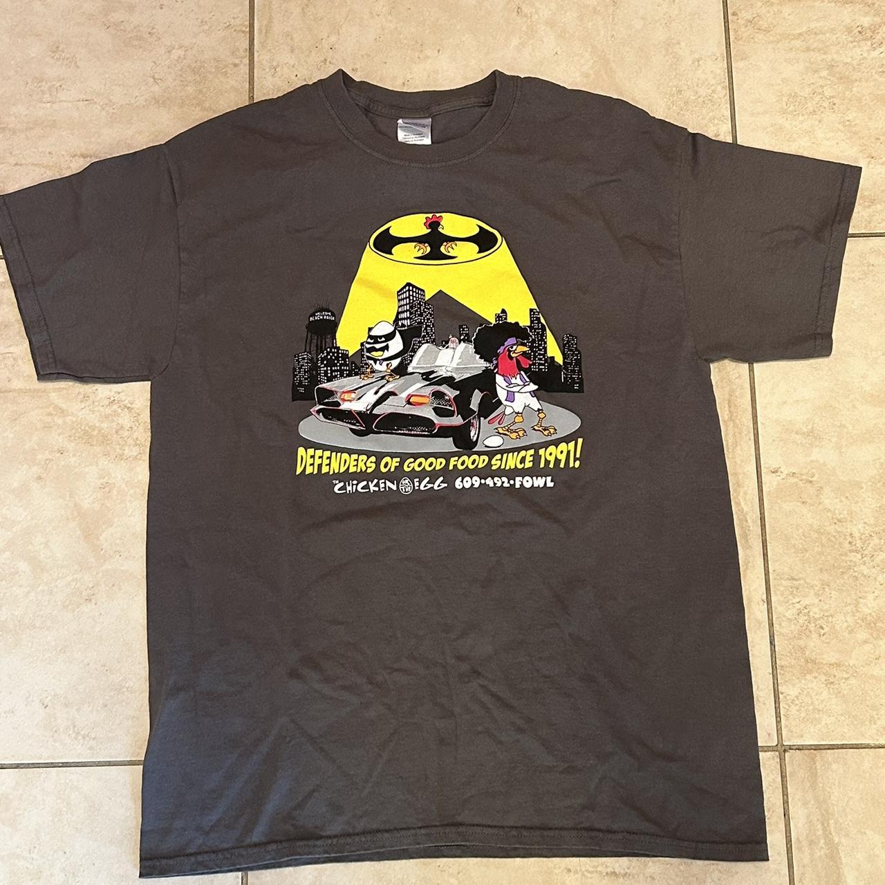 Batman Chicken & Egg “Chegg” T-Shirt * Men’s Size... - Depop