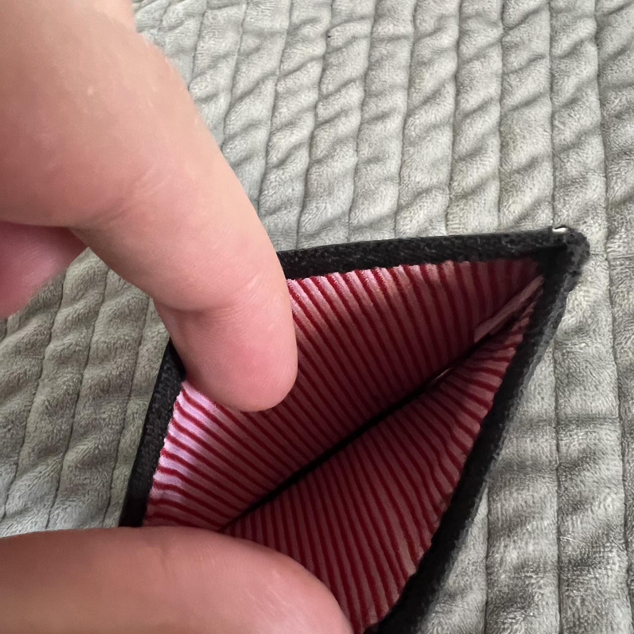 Herschel Men's Black and Red Wallet-purses (2)