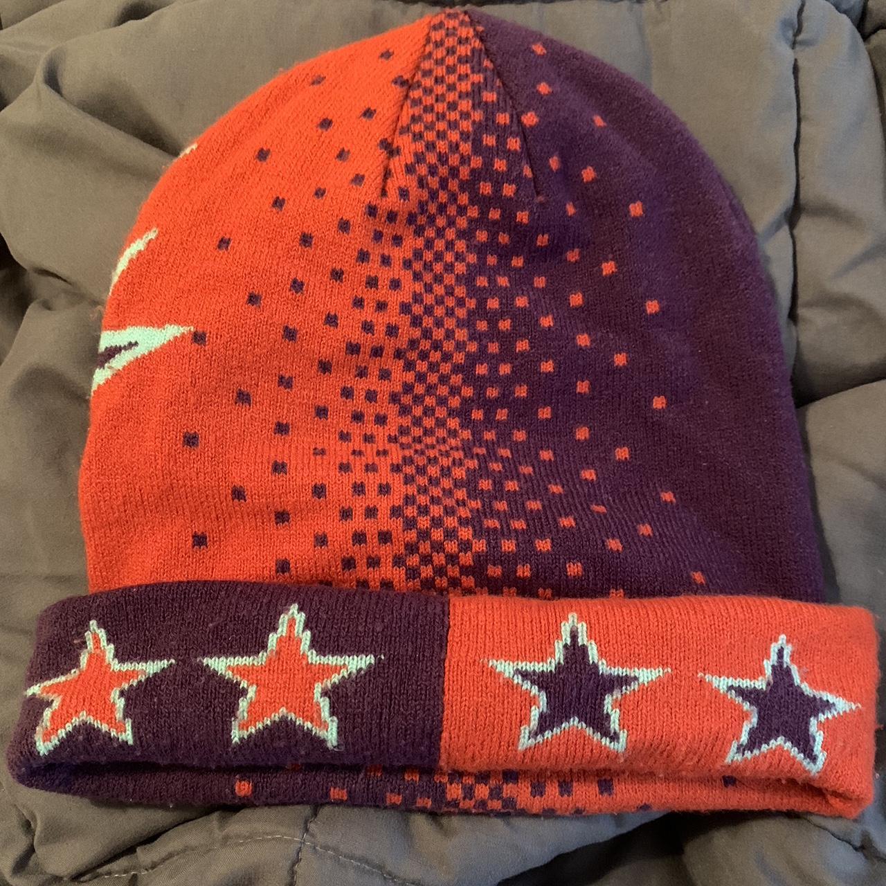 KINDA RARE HAPPY99 BEANIE ONLINE PIXEL STAR IN RED...