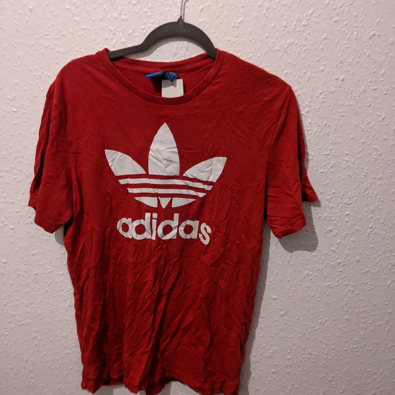 Adidas top #adidas #red #tshirt #originals #skate - Depop