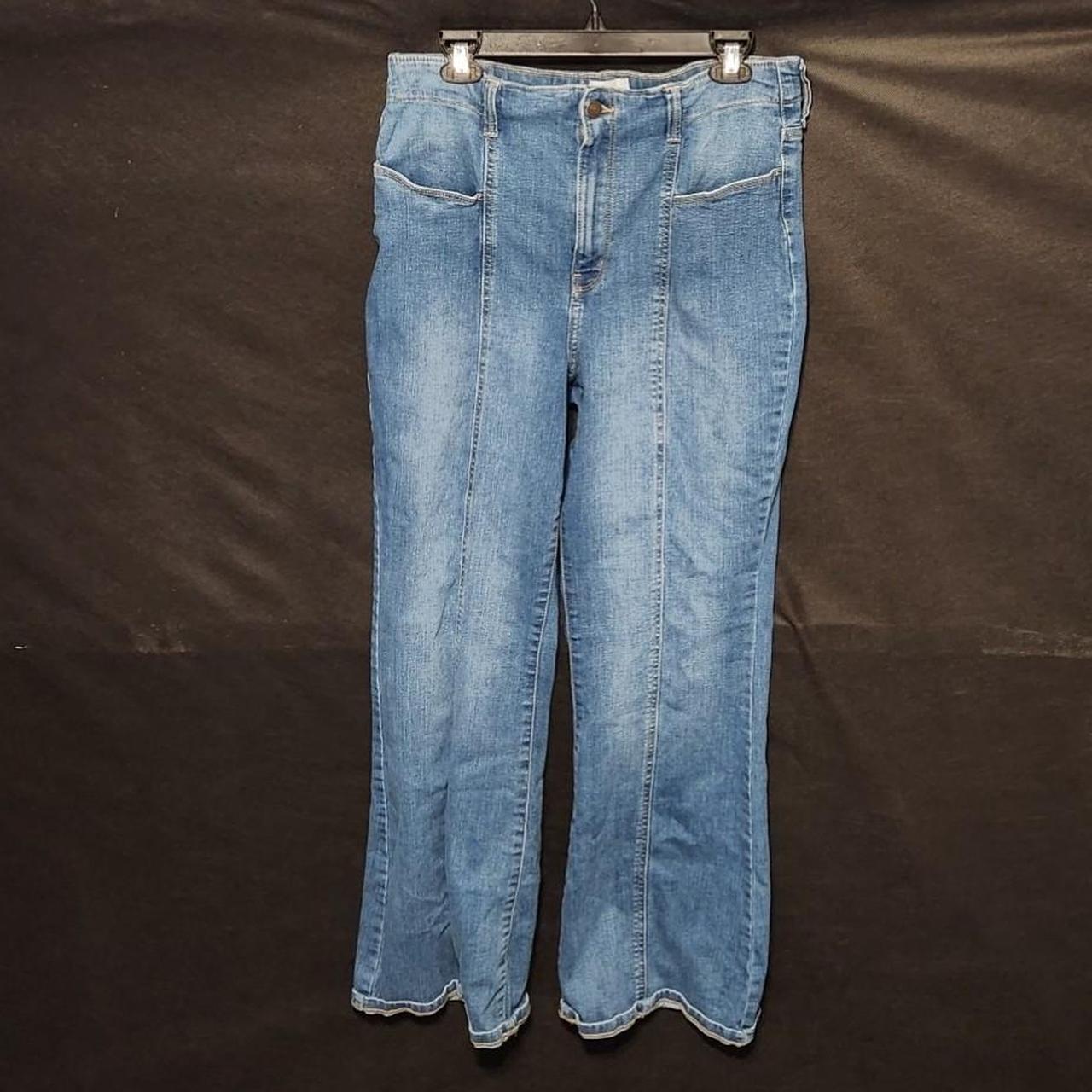 Size 14/16 Very high rise, comfortable, and not... Depop