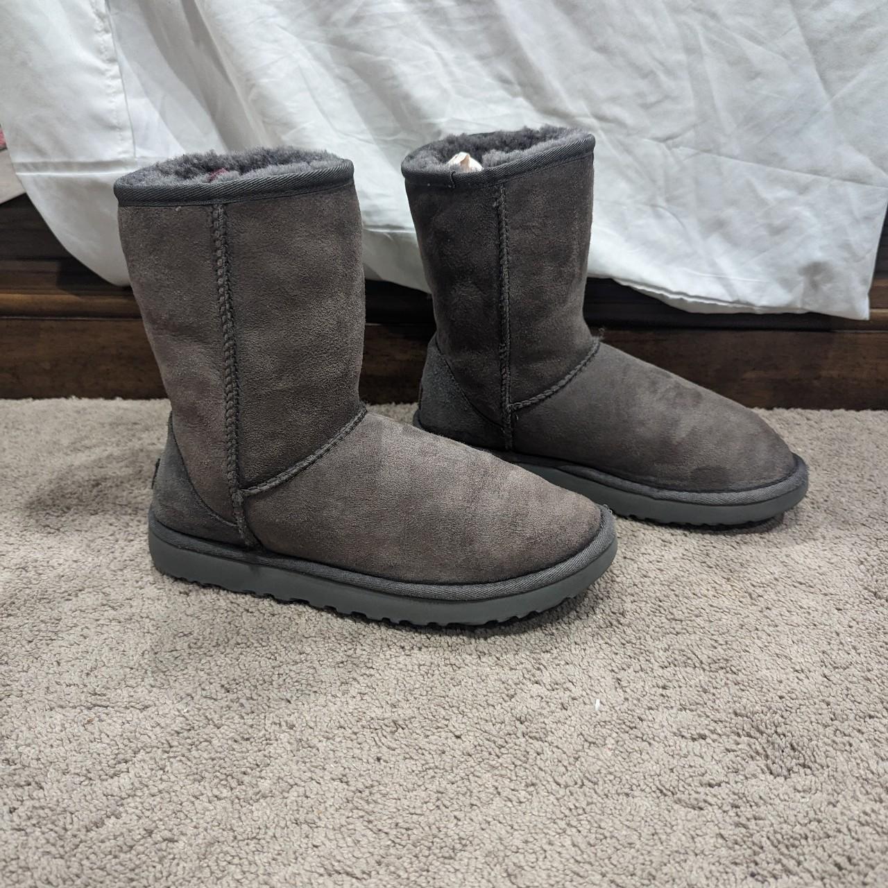 Uggs size hotsell 8