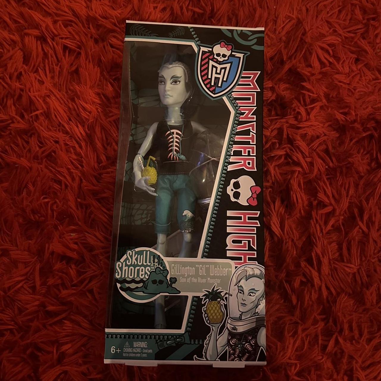 Monster high Skull shores store gil Webber nib