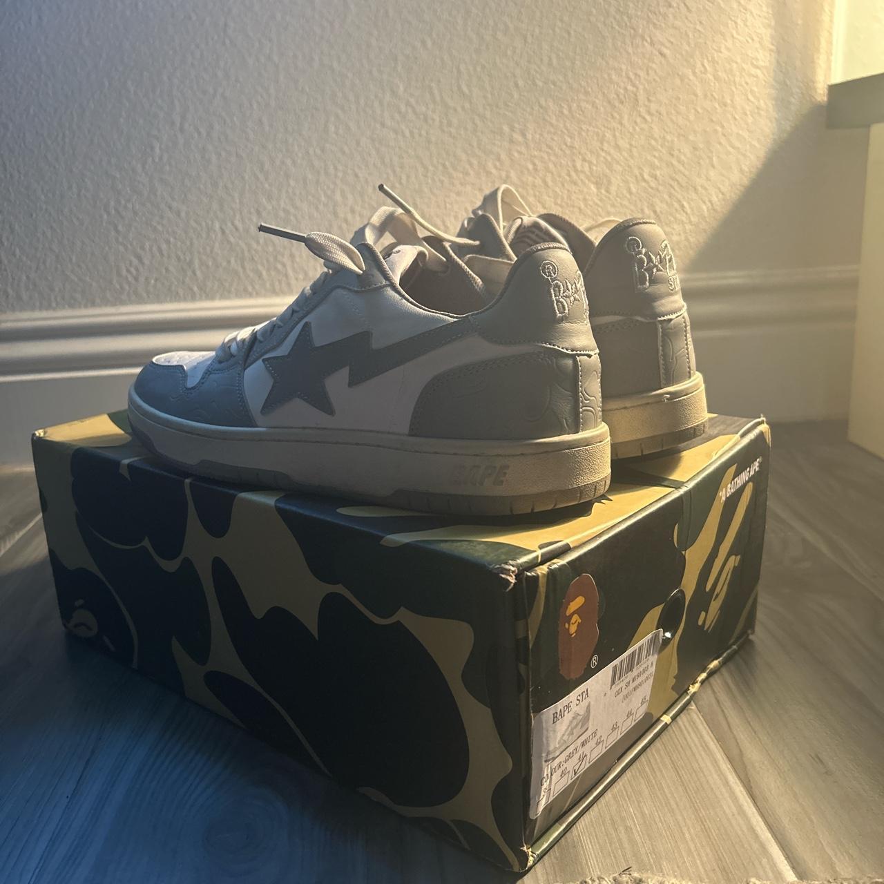 BAPE Men's Grey and White Trainers | Depop